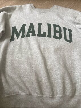Malibu Graphic Crewneck Sweatshirt - Light Gray with Dark Green Lettering